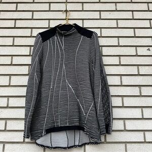 Tricot Chic Made In Italy Abstract Stripe Mock Neck Knit Sweater Black White 8